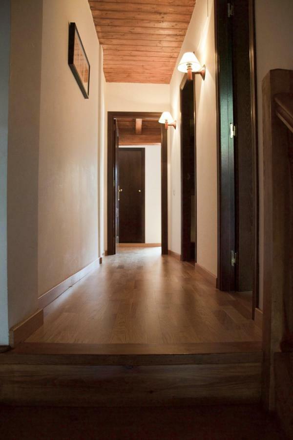 Cau D Aneu Duplex En El Centro D Esterri D Aneu 埃斯特里-德阿内乌 外观 照片