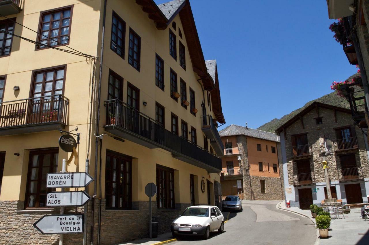 Cau D Aneu Duplex En El Centro D Esterri D Aneu 埃斯特里-德阿内乌 外观 照片